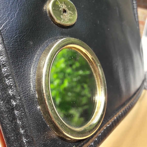Vintage Leather Bag Built-in Brass Mirror Vinyl Clutch Purse Vtg 1960s 70s Case - Picture 15 of 16